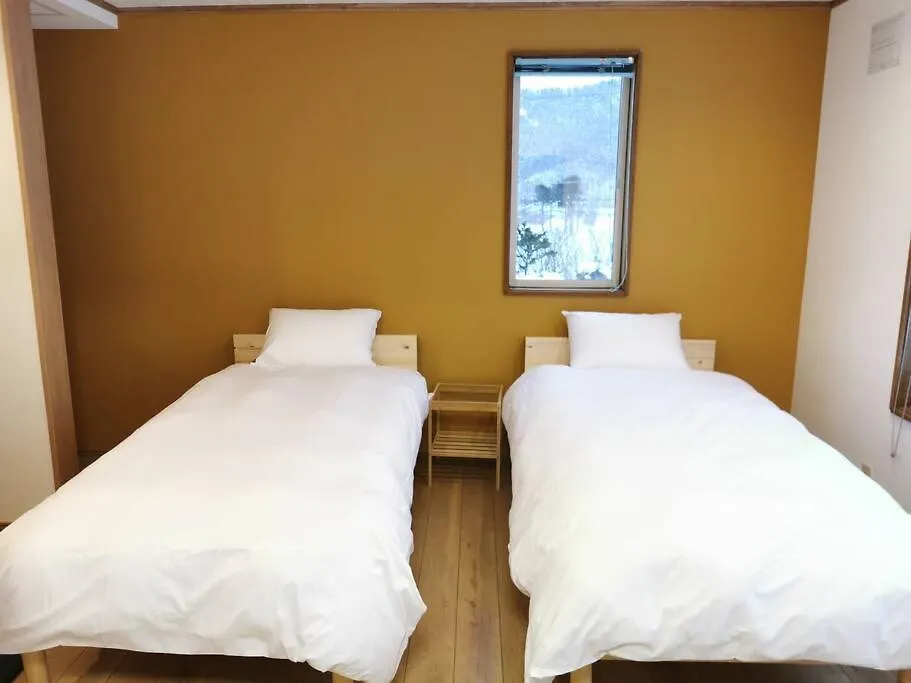 House Of Joy Furano 15 Mins To Ski Resort Chalet